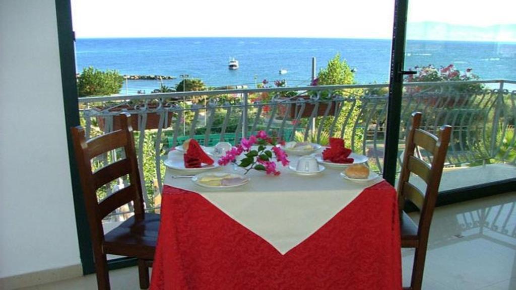 Green Garden Club Briatico Exterior foto